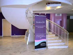 800px-kista_folkhogskola1